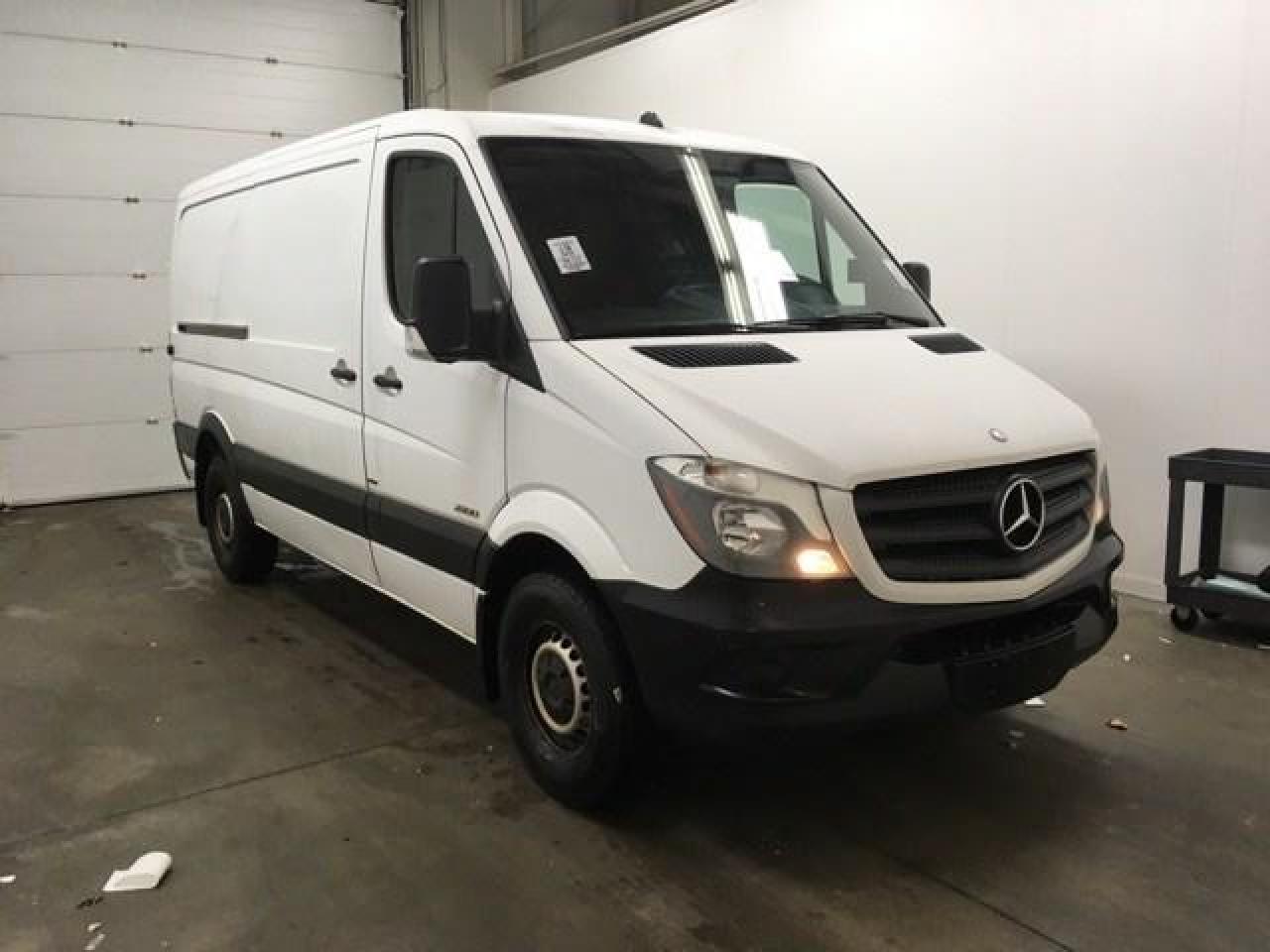 Used 2015 Mercedes-Benz Sprinter Standard Roof 2.1L 4CYL DIESEL FUEL for sale in Etobicoke, ON