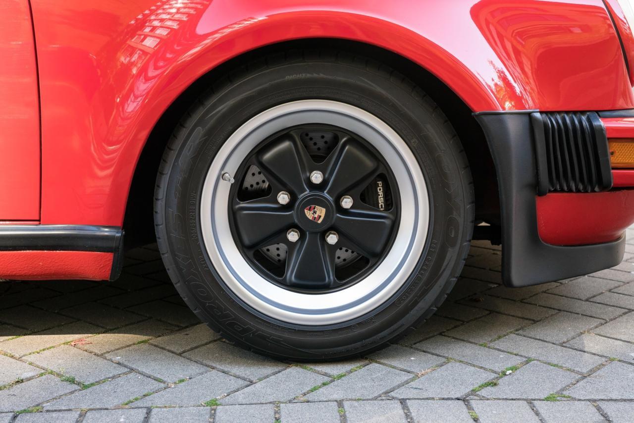 671842.11844532