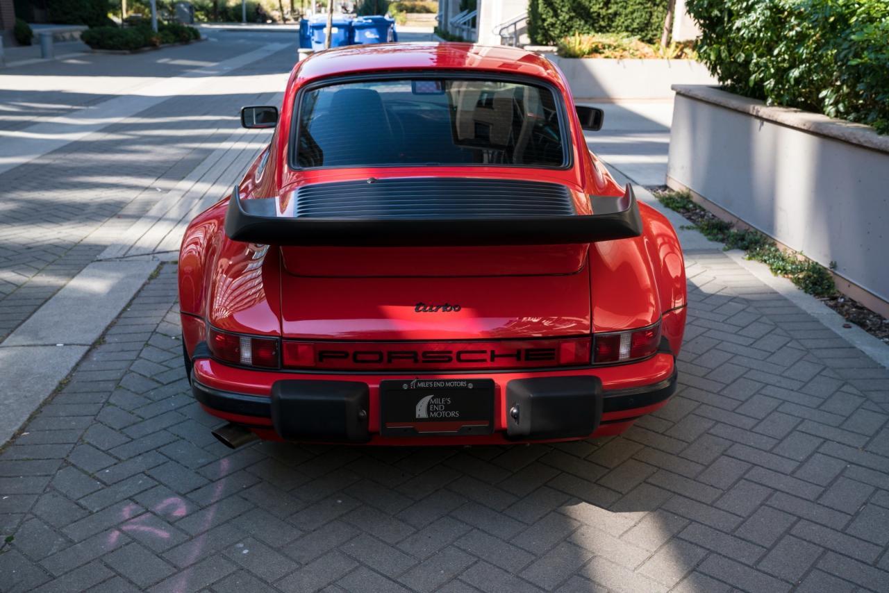 671842
