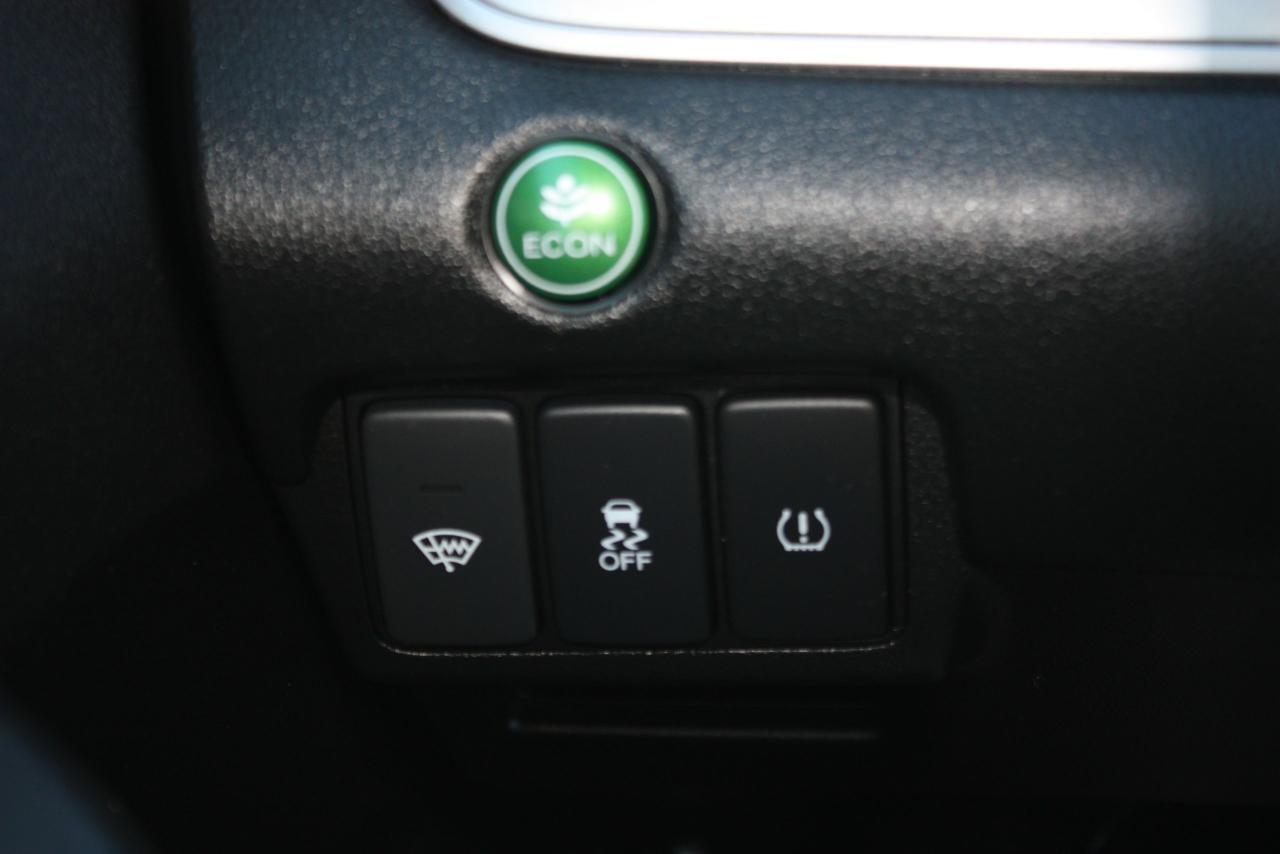 672111
