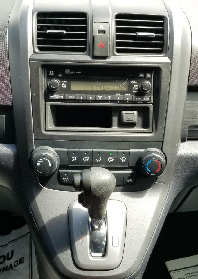 672300
