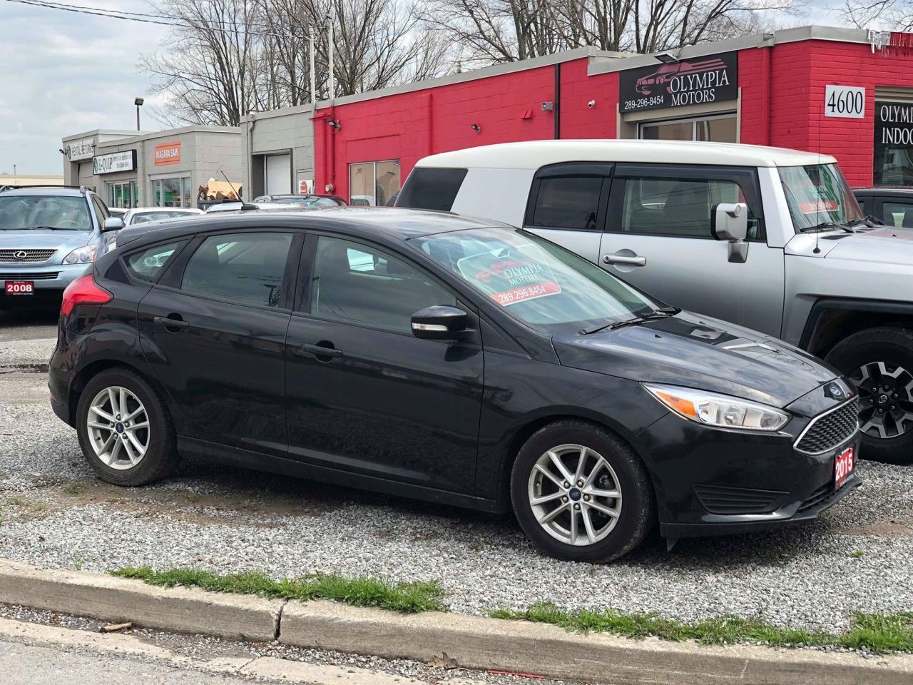 Used 2015 Ford Focus 5DR HB SE for sale in Niagara Falls, ON