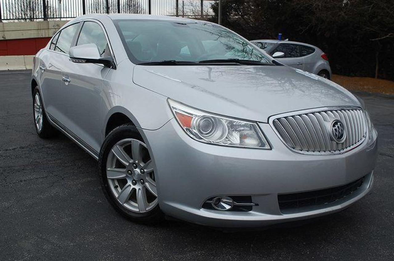 Used 2011 Buick LaCrosse 4dr Sdn Cxl Fwd for sale in Niagara Falls, ON