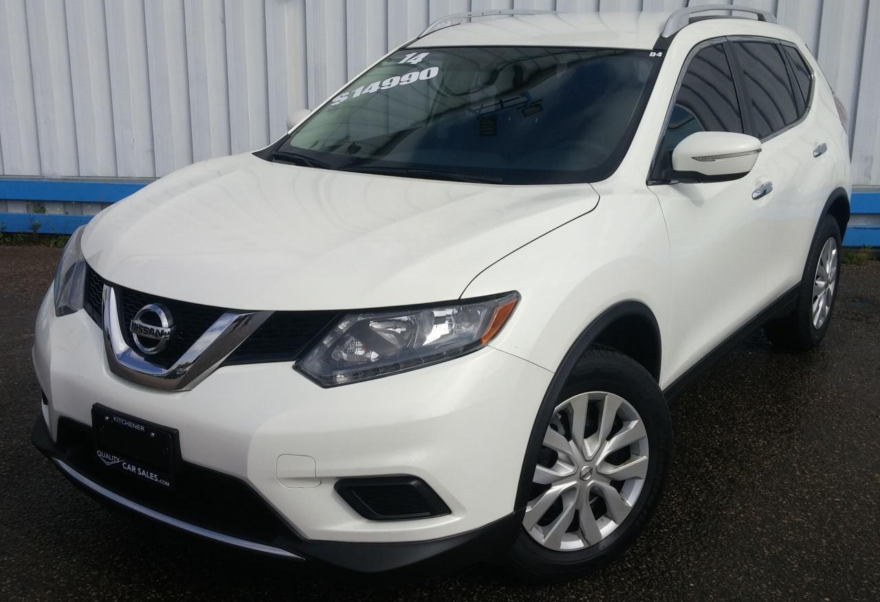 Used 2014 Nissan Rogue S *BLUETOOTH* for sale in Hamilton, ON