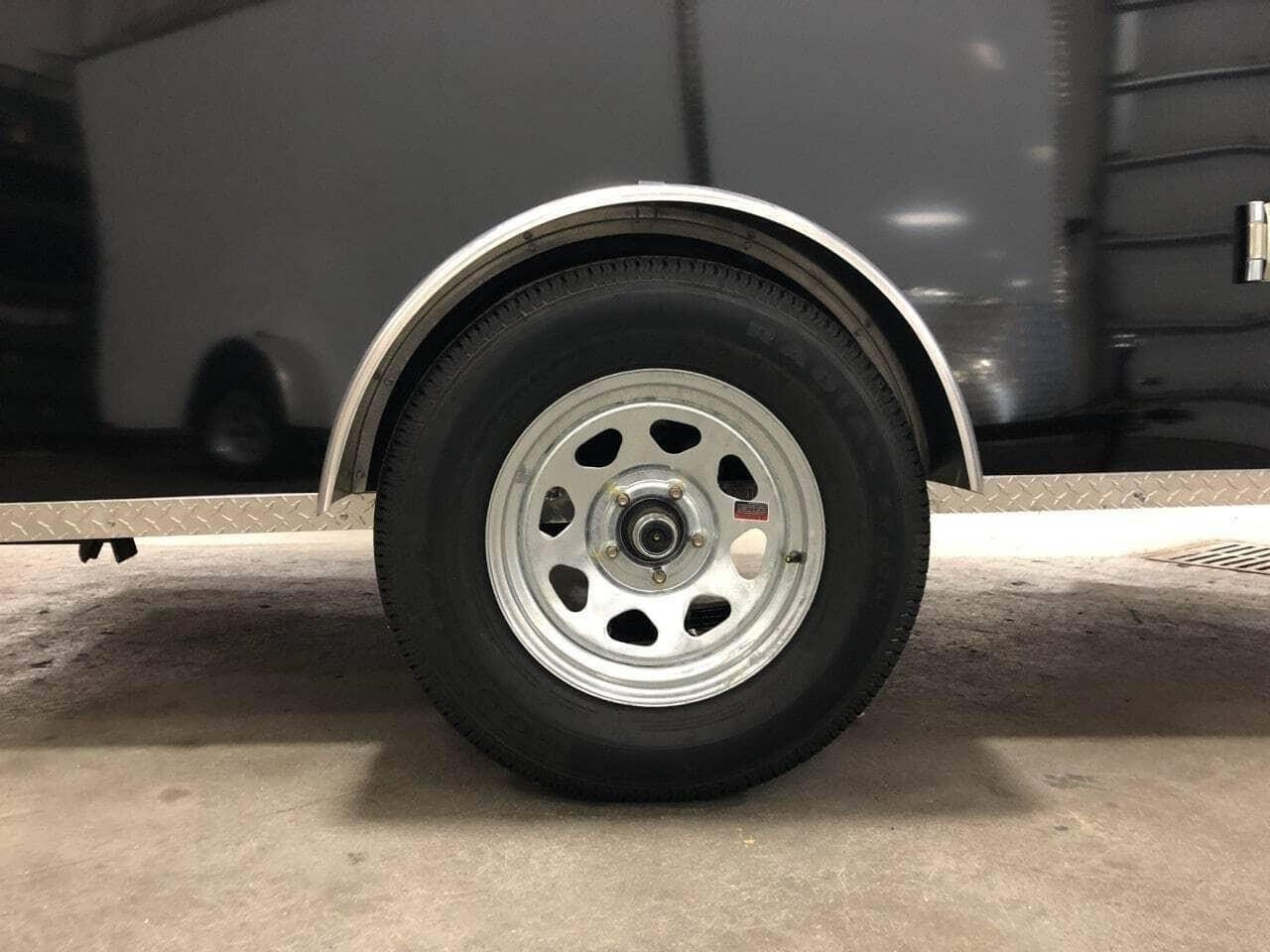673323