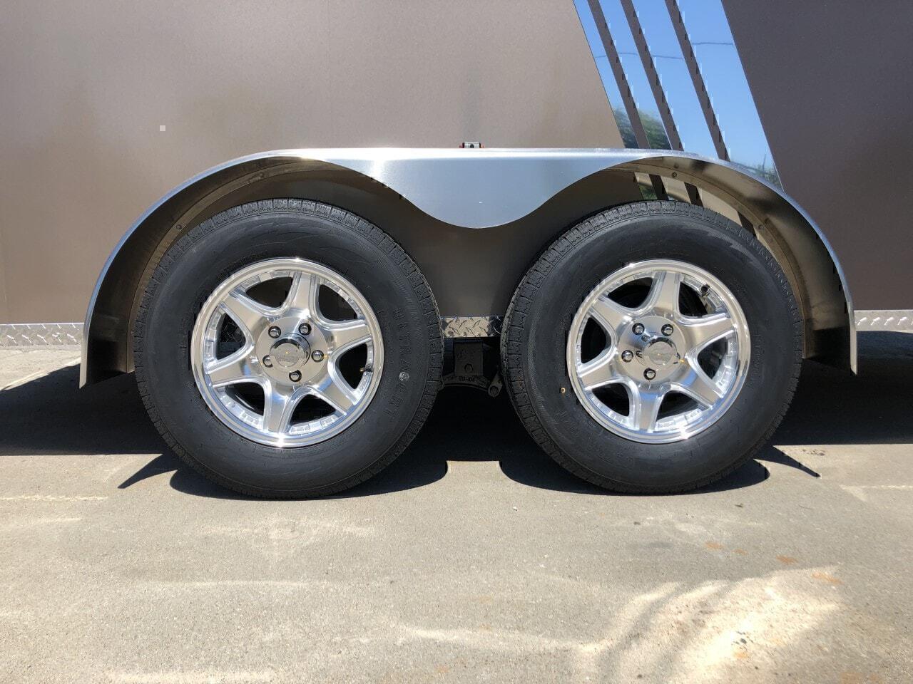 673374