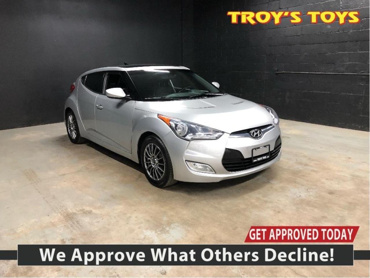 Used 2012 Hyundai Veloster w/Tech for sale in Guelph, ON