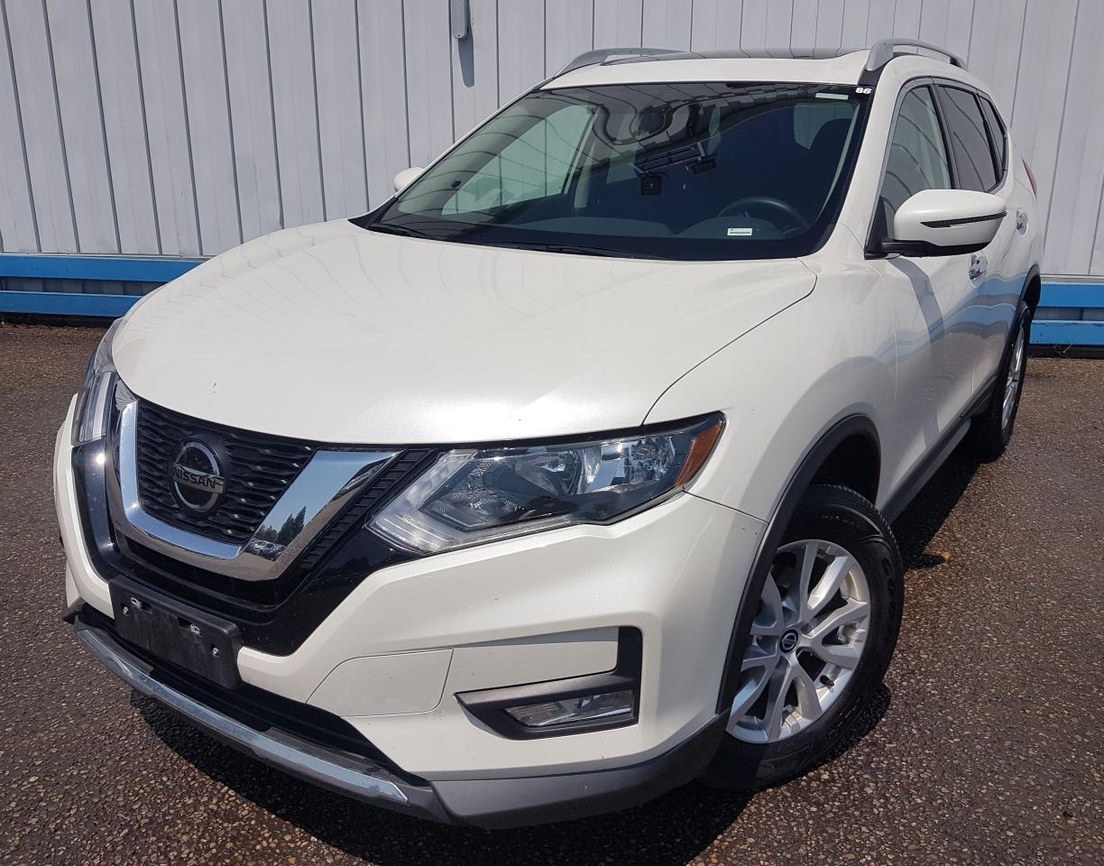 Used 2018 Nissan Rogue SV AWD *SUNROOF* for sale in Windsor, ON
