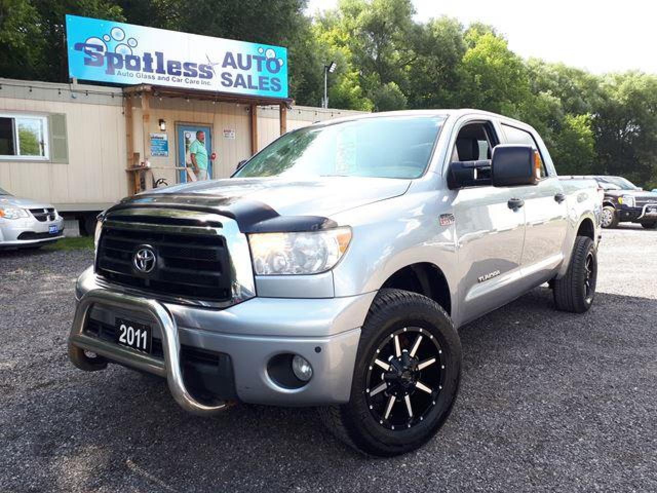 Used 2011 Toyota Tundra SR5 for sale in Whitby, ON