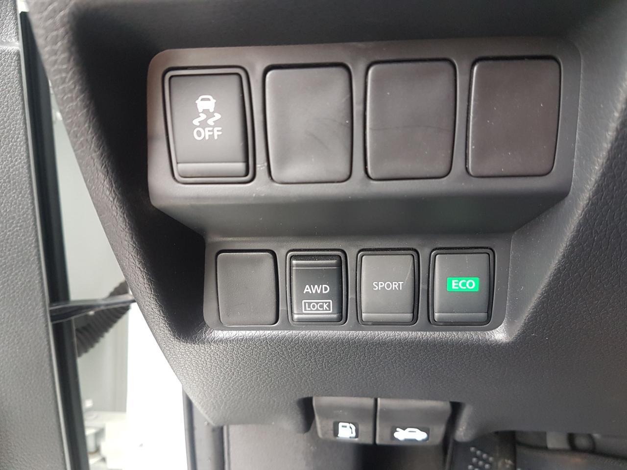 673821