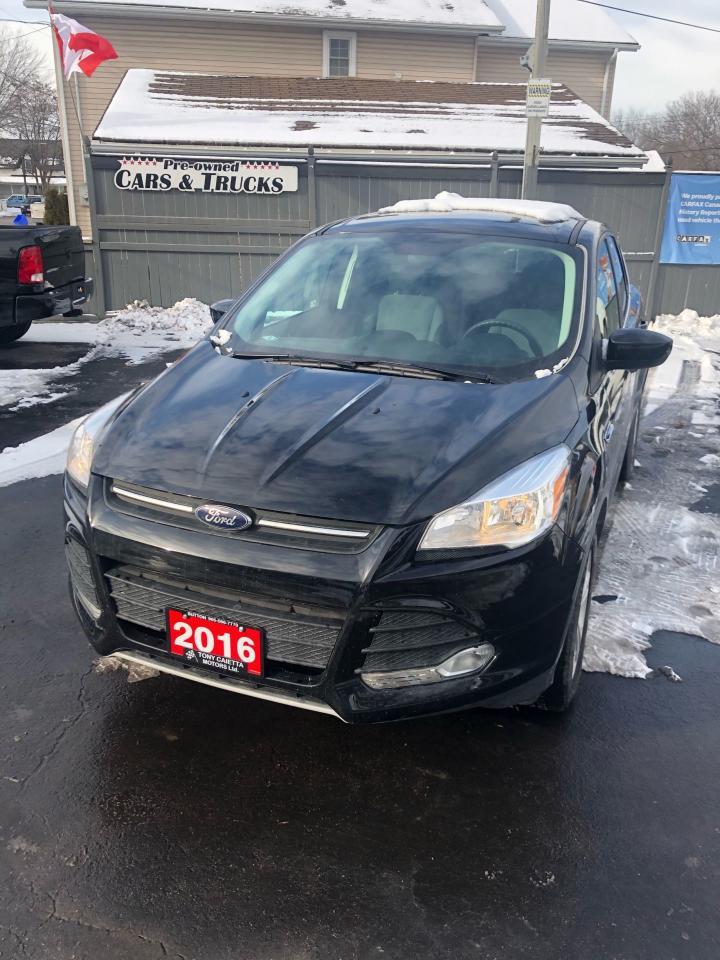 Used 2016 Ford Escape SE for sale in Sutton, ON
