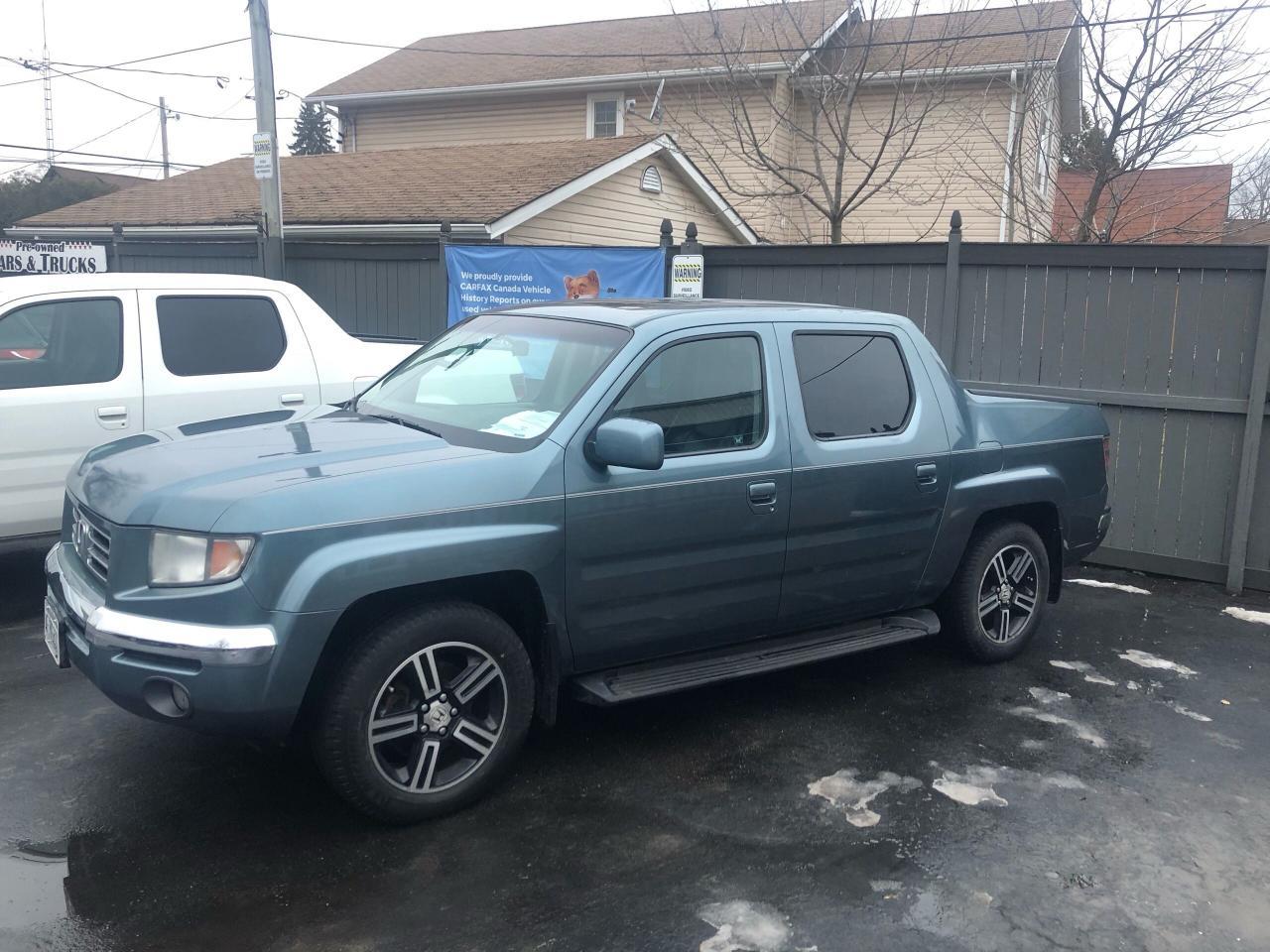 Used 2006 Honda Ridgeline EX-L for sale in Sutton, ON