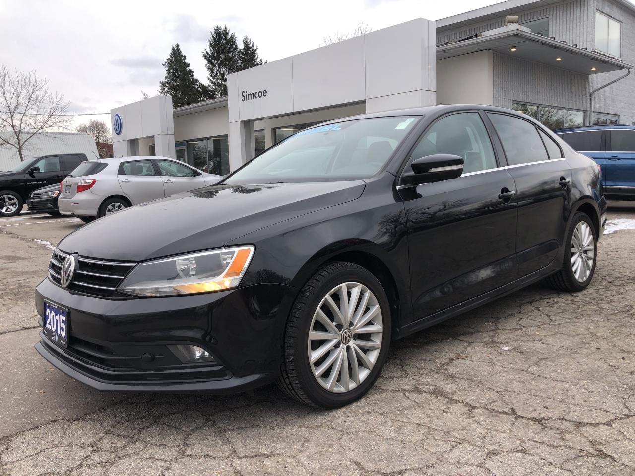 **CPO JETTA HIGHLINE DIESEL, LEATHER, HTD SEATS, BLUETOOTH, NEW TIRES AND BRAKES**
2015 Jetta Highline, Leather, heated seates, Sunroof, Fog lights, Alloys, Bluetooth, Back up Camera.
CPO Vehicle, certified Authentic VW parts , new brakes and tires and low interest financing available.
Check out our entire lineup at www.simcoevw.ca