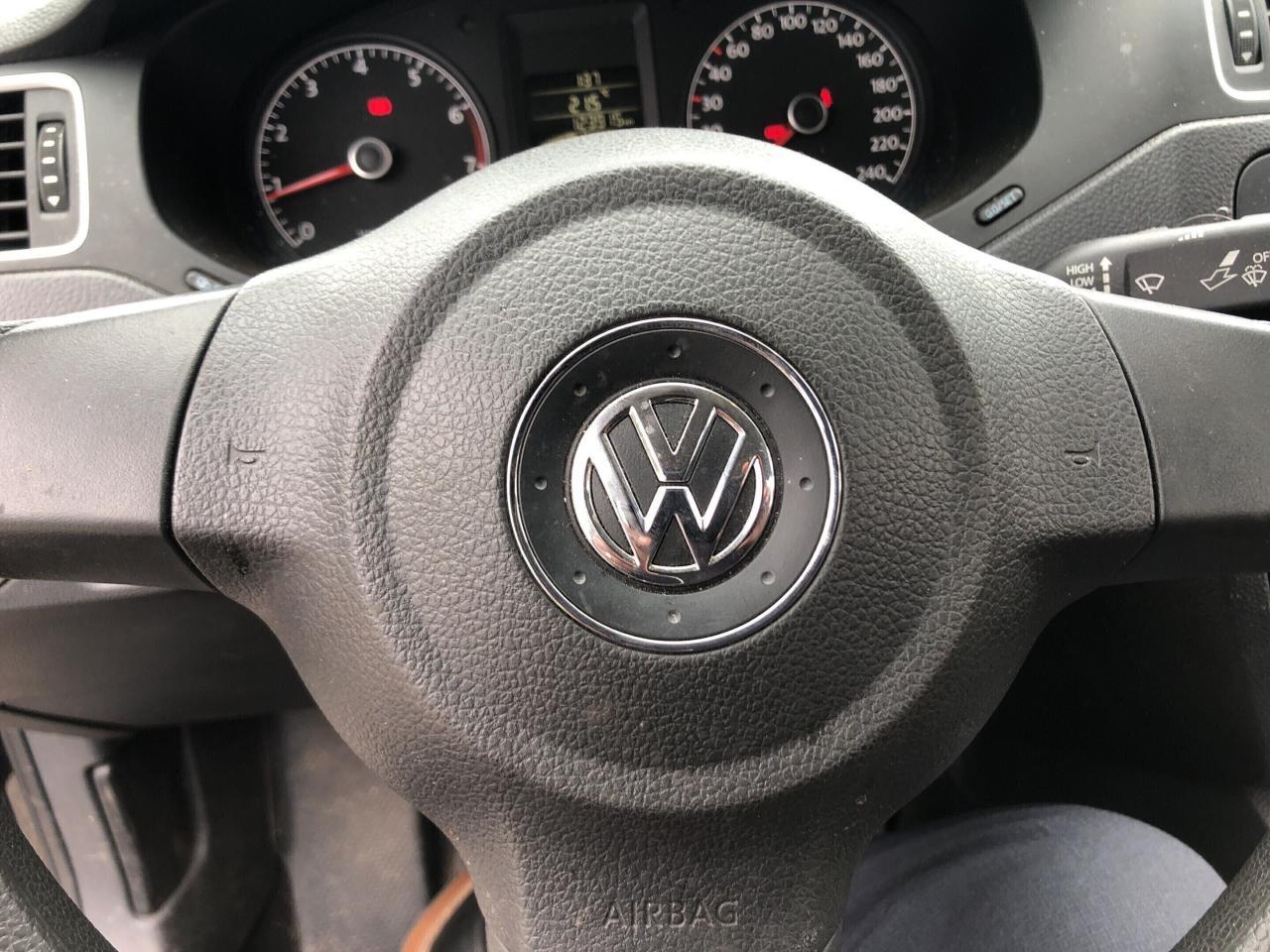 674921