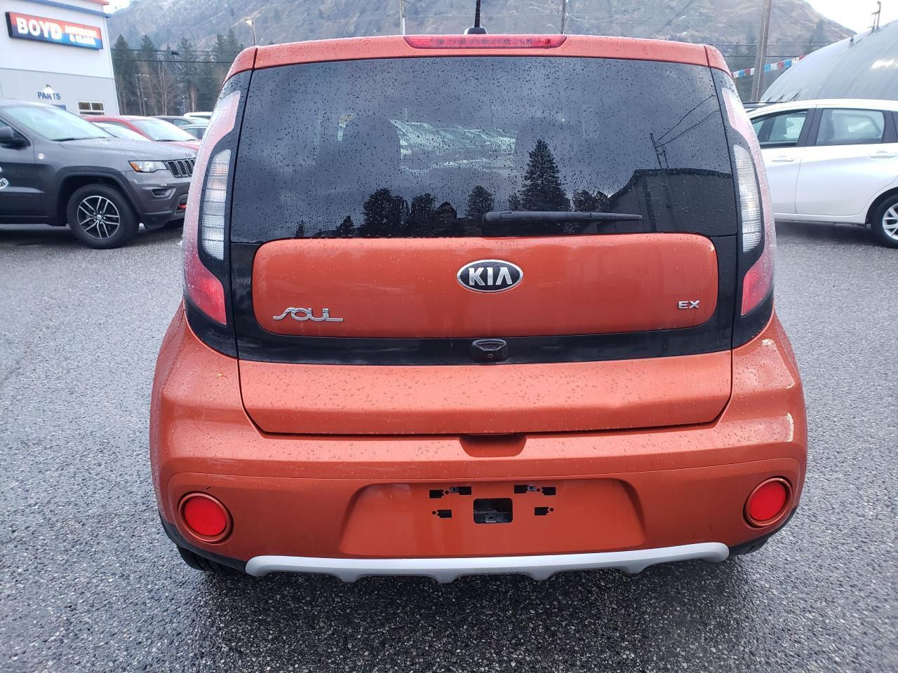 674993