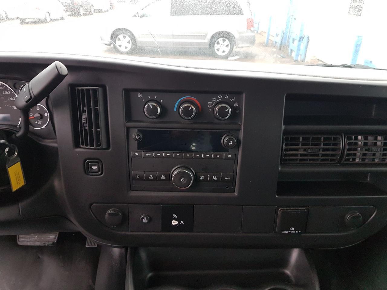 675116.11902712
