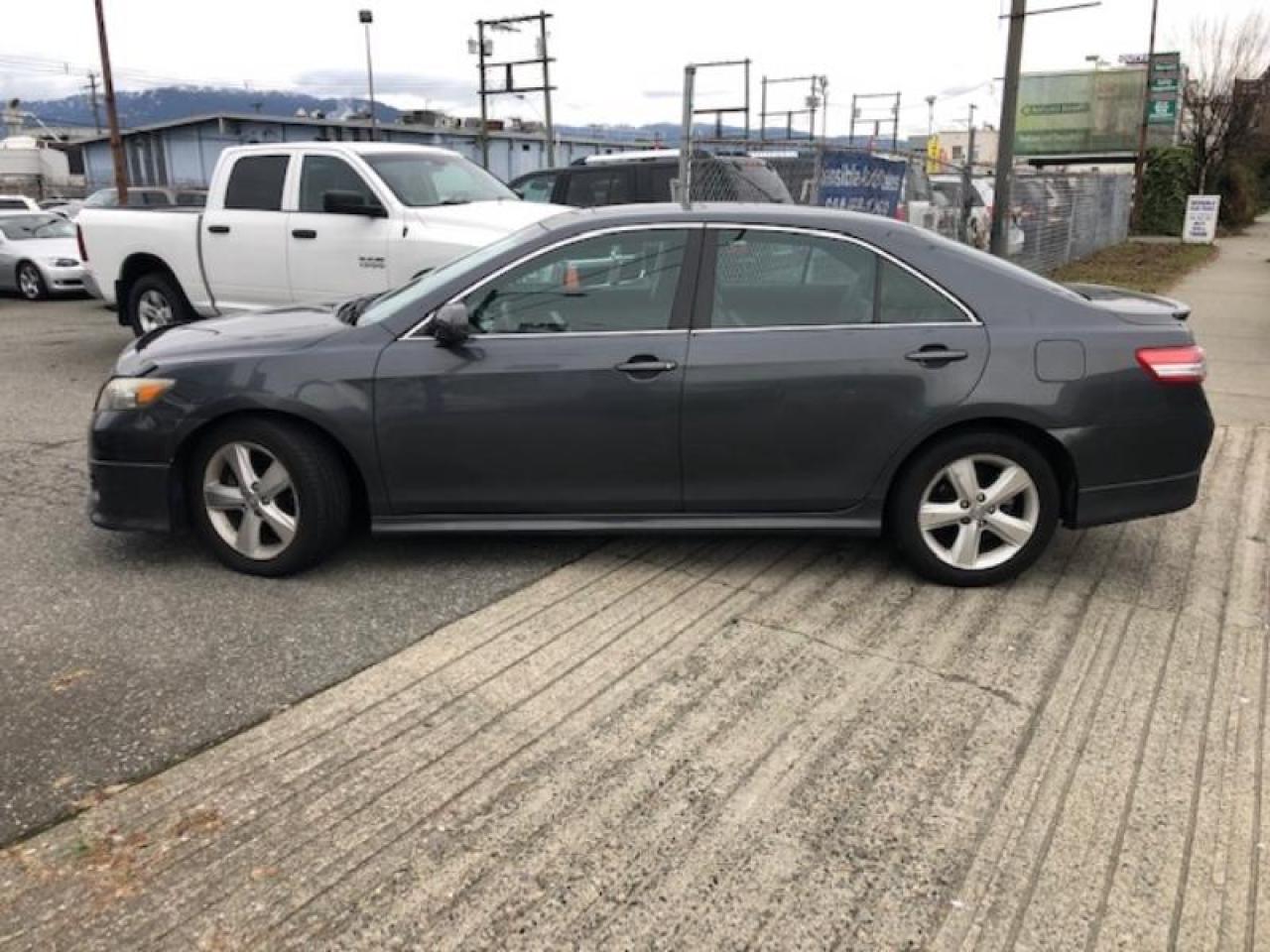 Used 2010 Toyota Camry SE for sale in Vancouver, BC