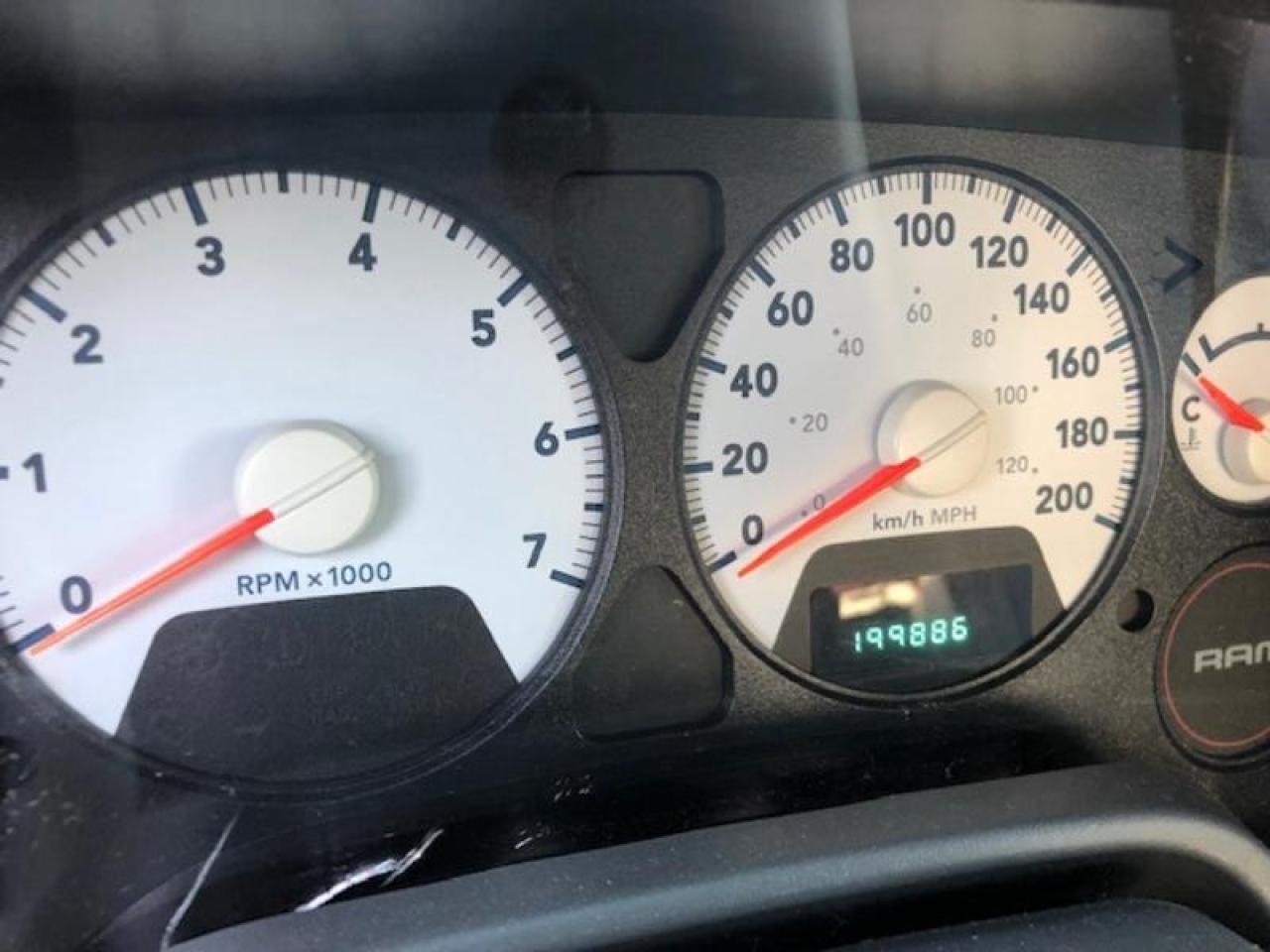 675359