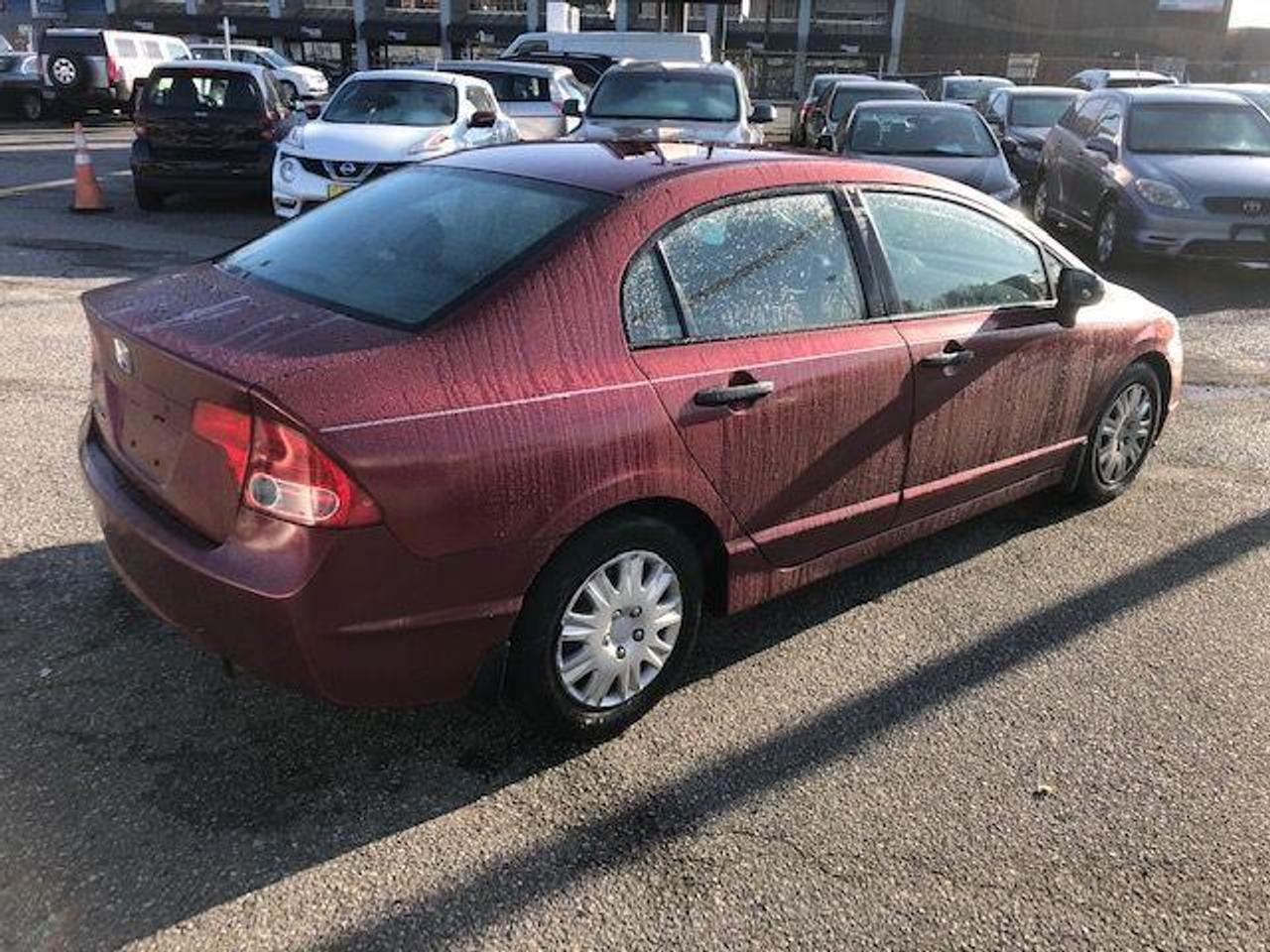 675368.11905523