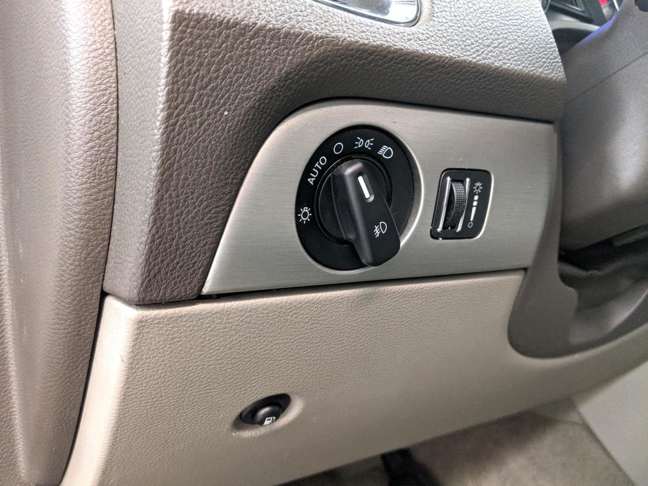 678176.11910725