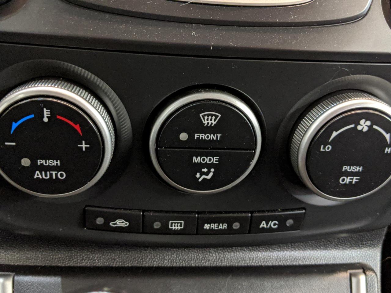 678194.11911196