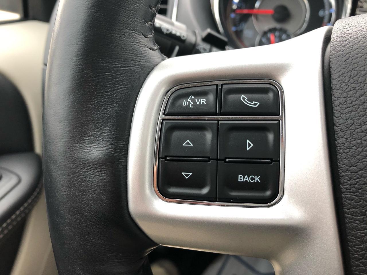 678851