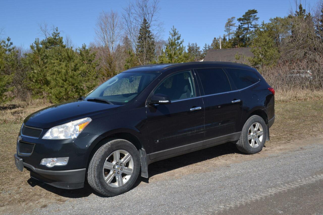Used 2010 Chevrolet Traverse 1LT for sale in Marmora, ON