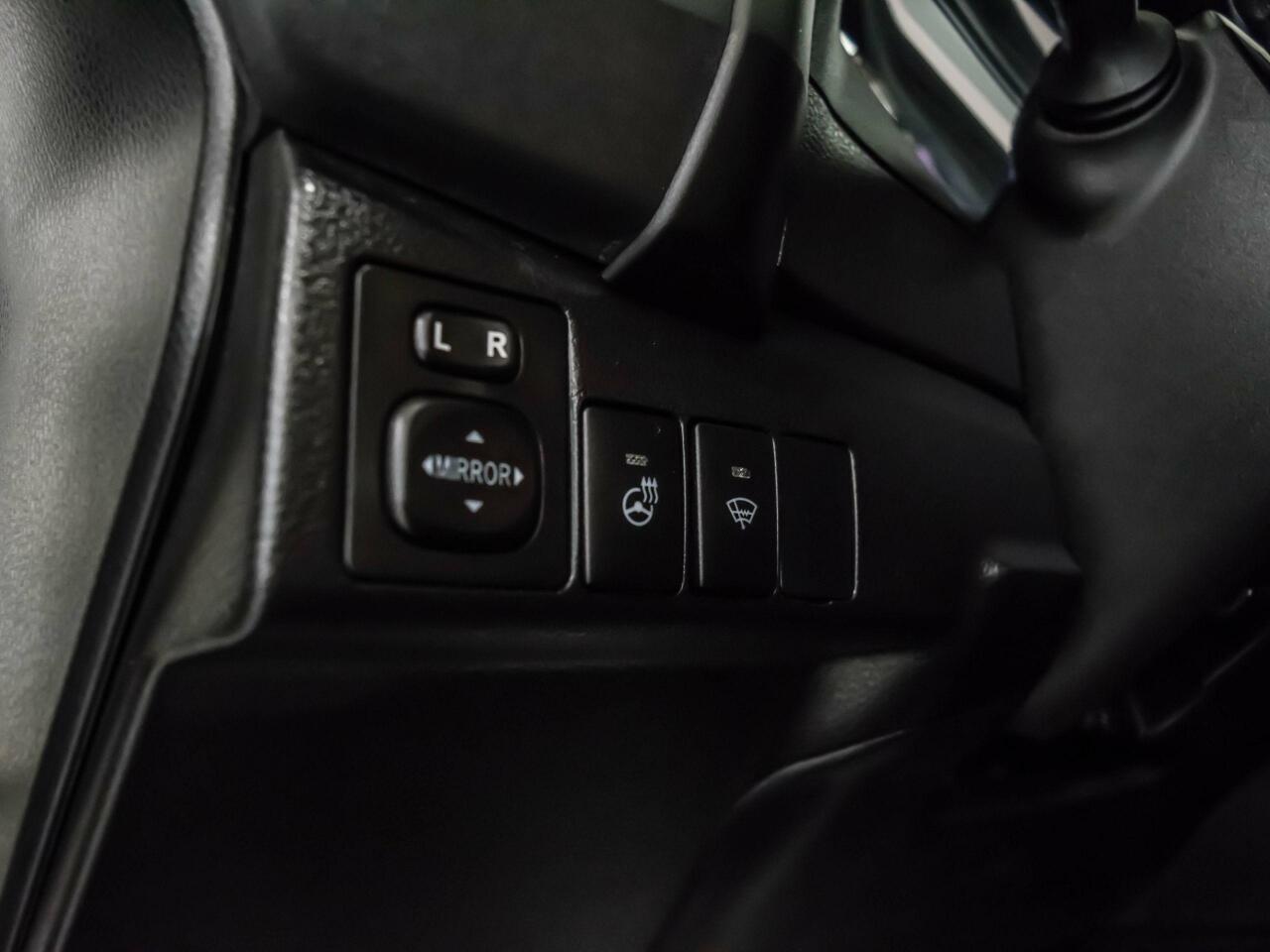 679173.11917752