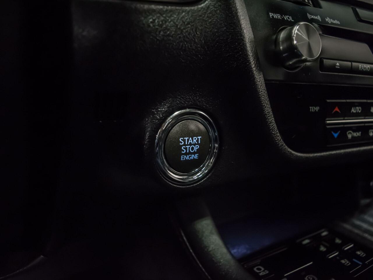 679176.11917836