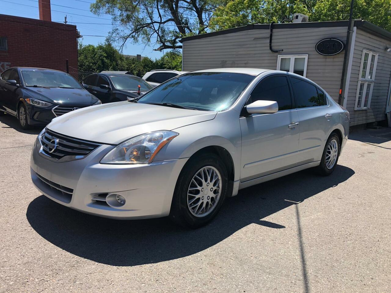 Used 2012 Nissan Altima 2.5 S ONLINE PURCHASE AND DELIVERY AVAILABLE for sale in Oshawa, ON