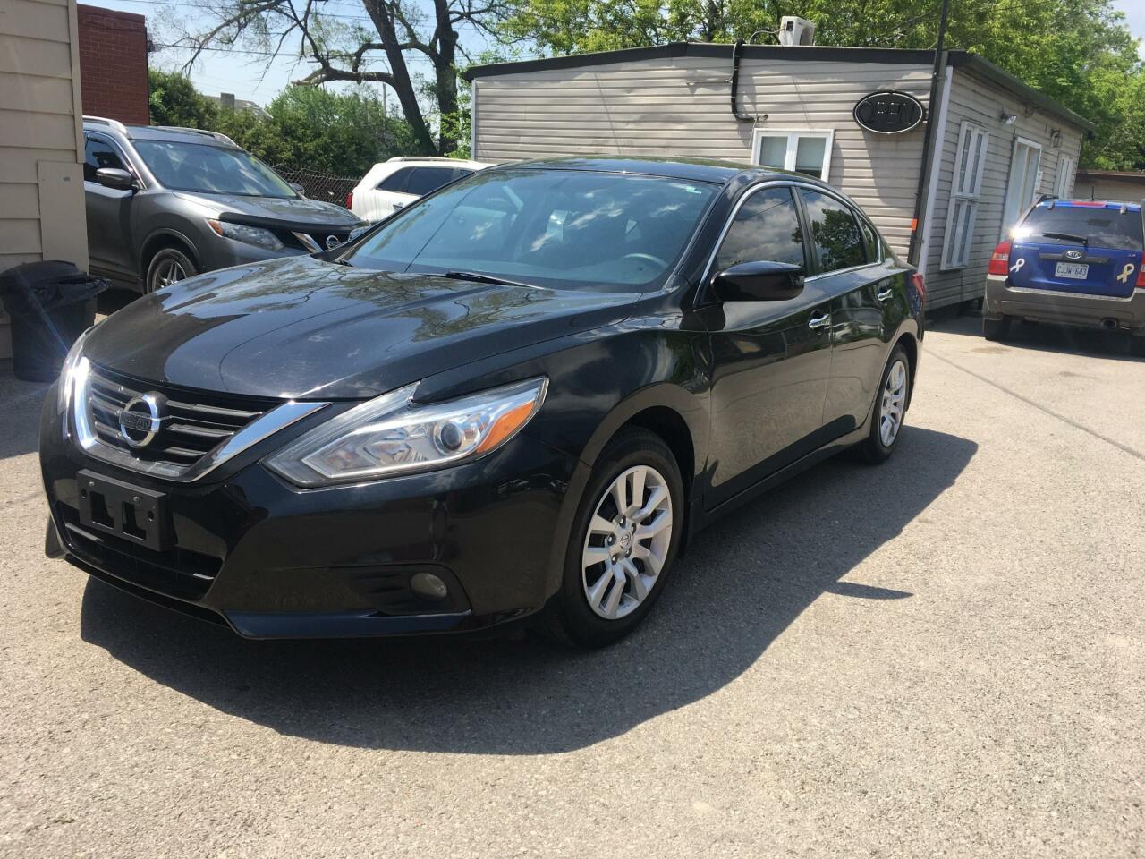 Used 2016 Nissan Altima 2.5 S POWER OPTIONS AND REVERSE CAMERA for sale in Oshawa, ON