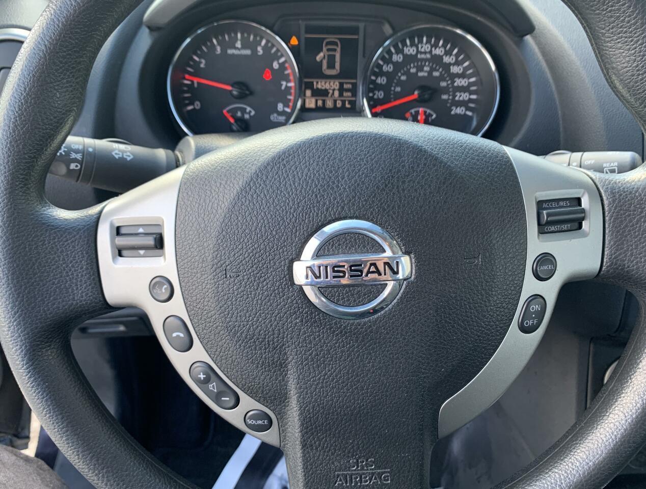 679303