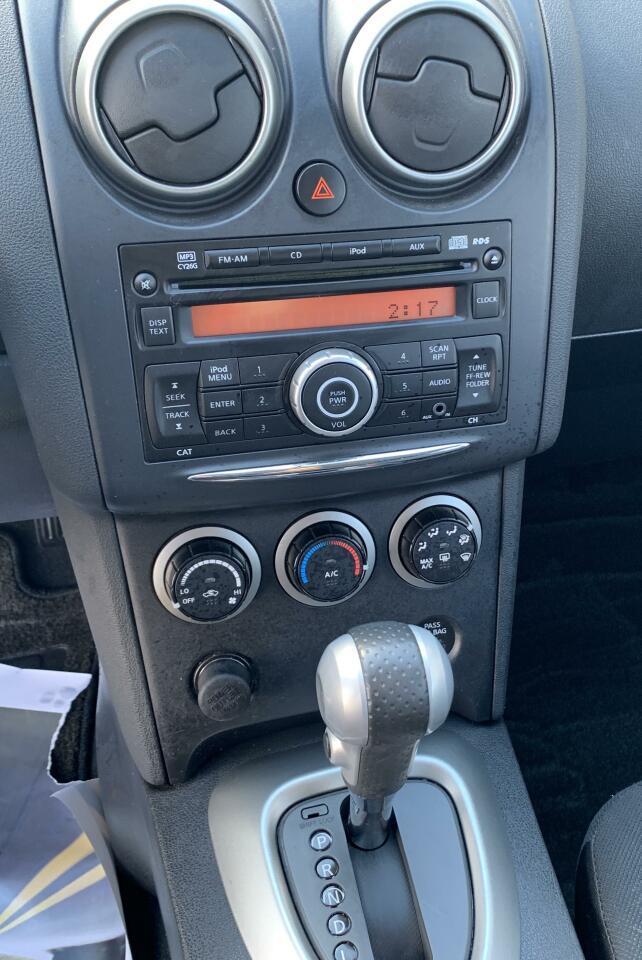 679303
