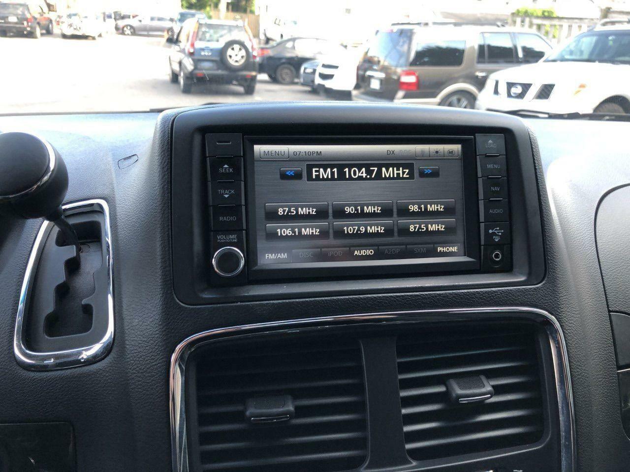 679588.11923261