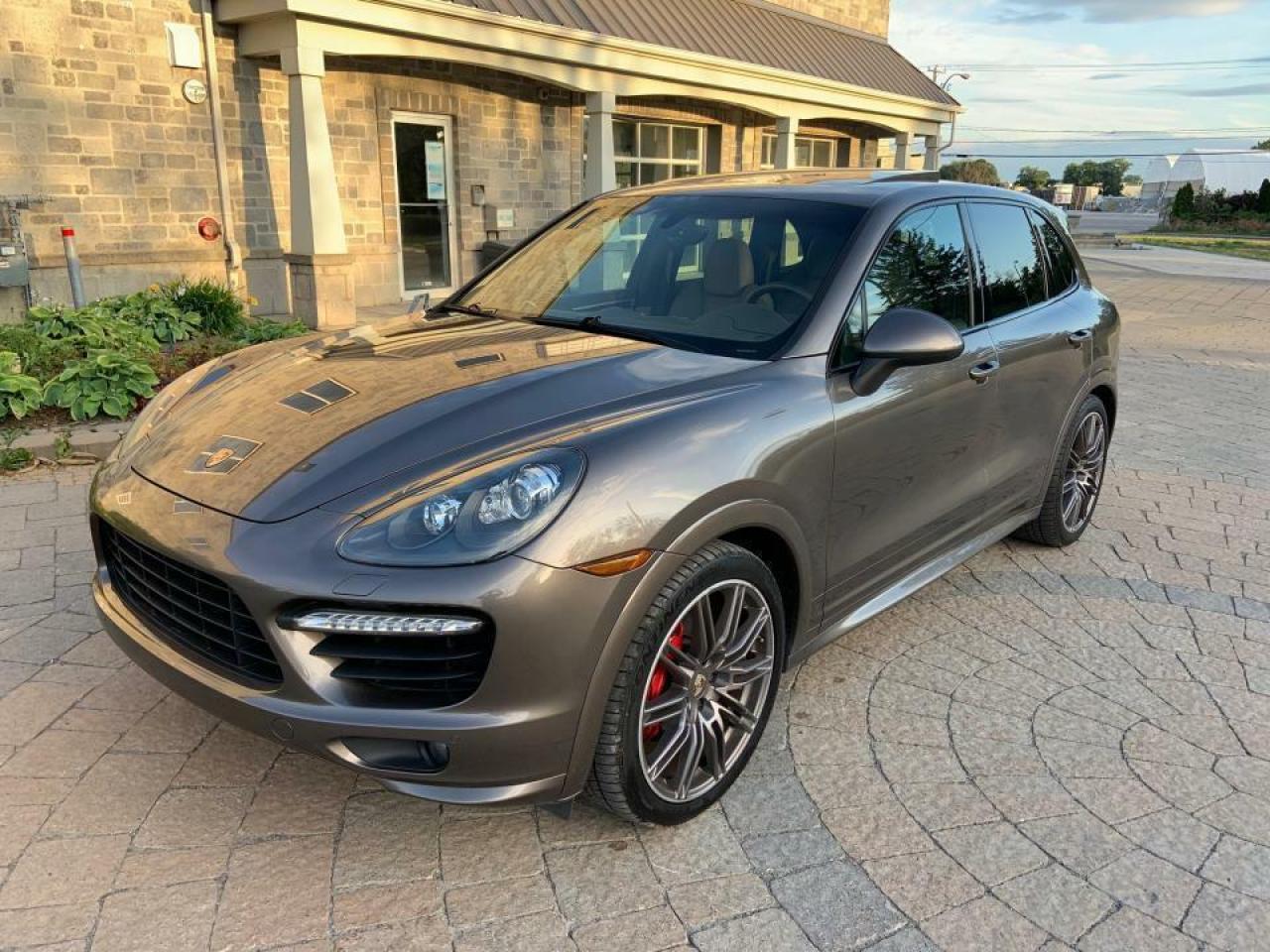 Used 2013 Porsche Cayenne GTS for sale in Kitchener, ON