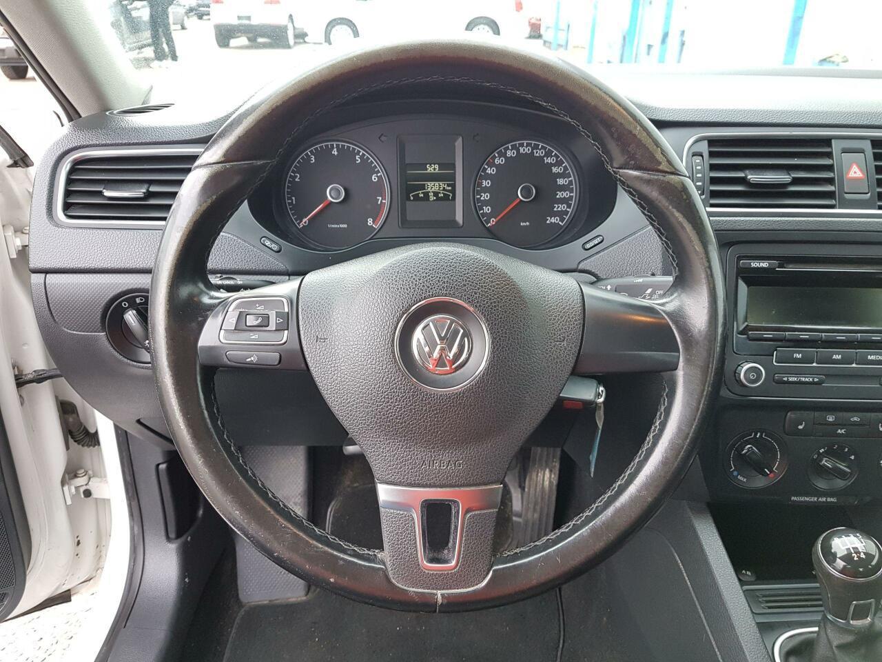 679946