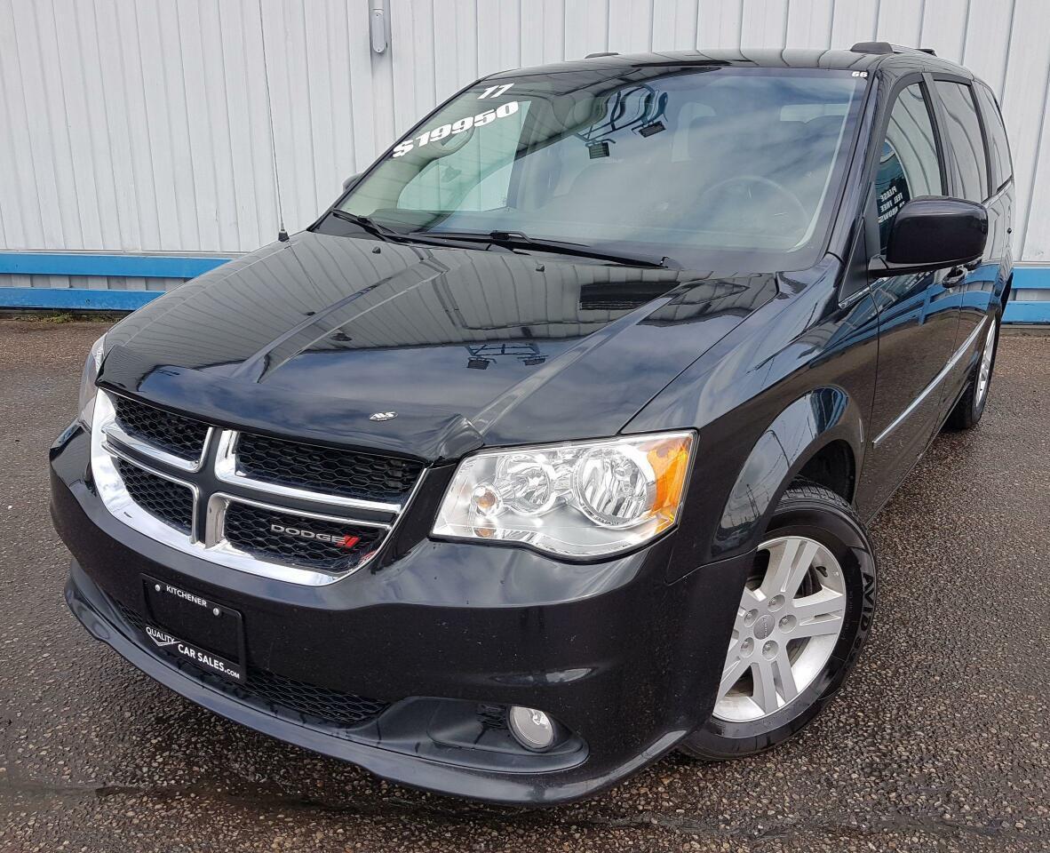 Used 2017 Dodge Grand Caravan Crew *LEATHER-DVD PLAYER* for sale in Vaughan, ON