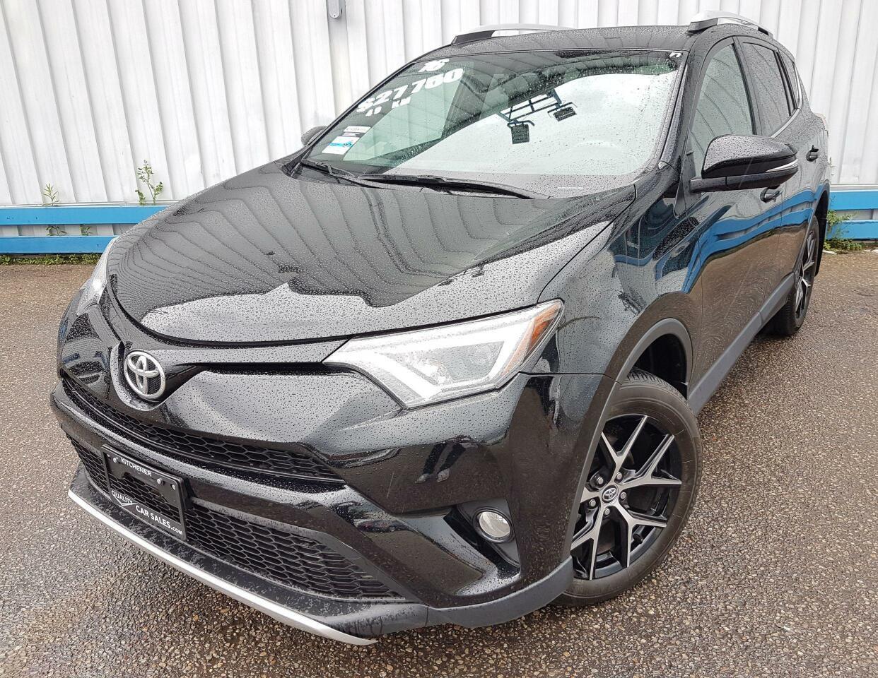 Used 2016 Toyota RAV4 SE AWD *LEATHER-SUNROOF* for sale in Oakville, ON