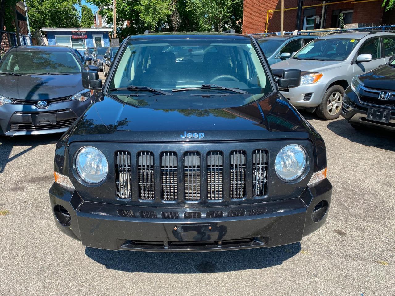 Used 2008 Jeep Patriot SPORT for sale in Hamilton, ON