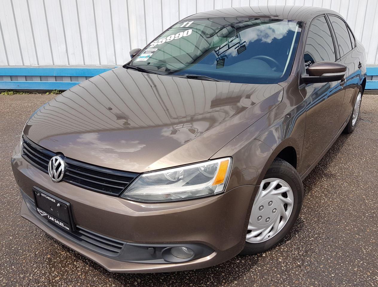 Used 2011 Volkswagen Jetta Trendline *HEATED SEATS* for sale in Brantford, ON