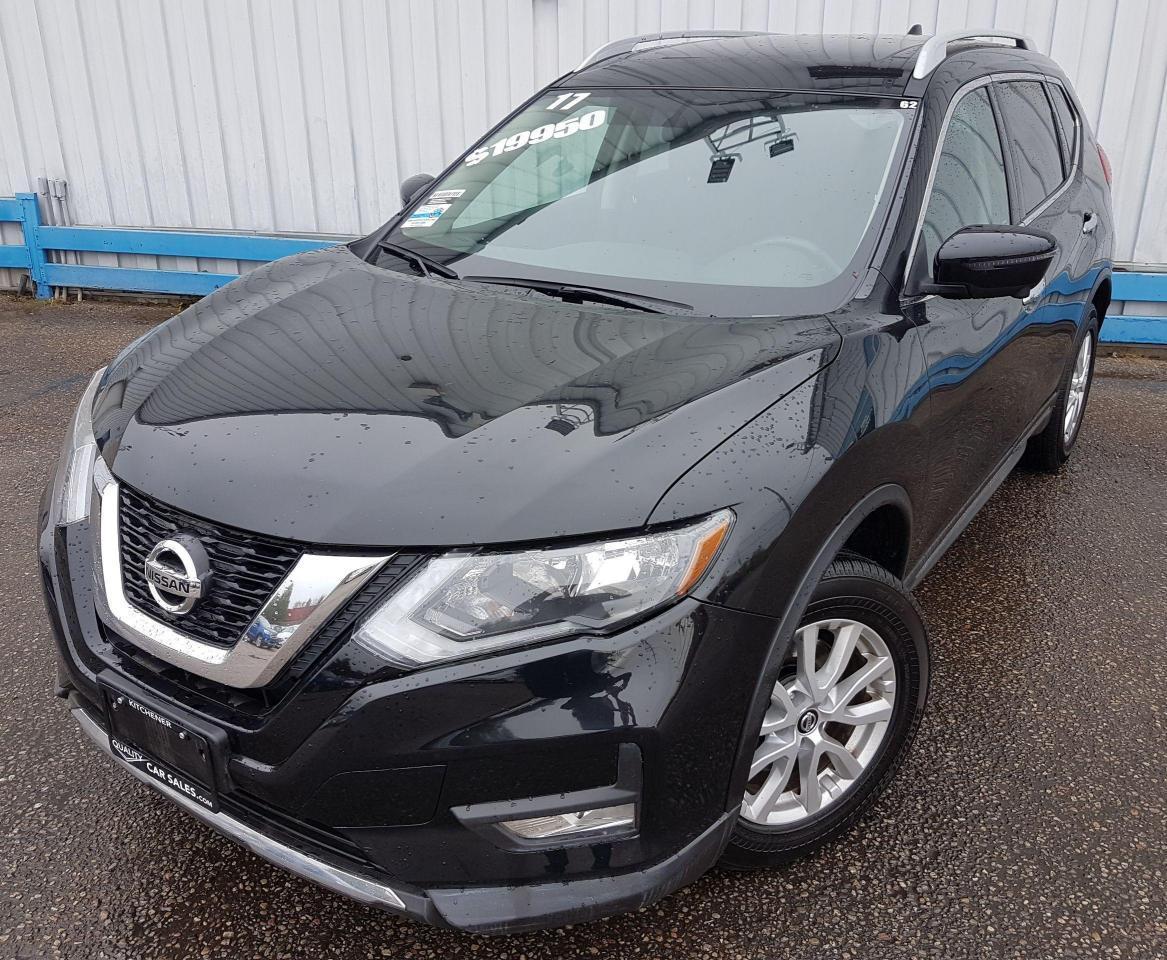 Used 2017 Nissan Rogue SV AWD *7 PASSENGER* for sale in Coquitlam, BC