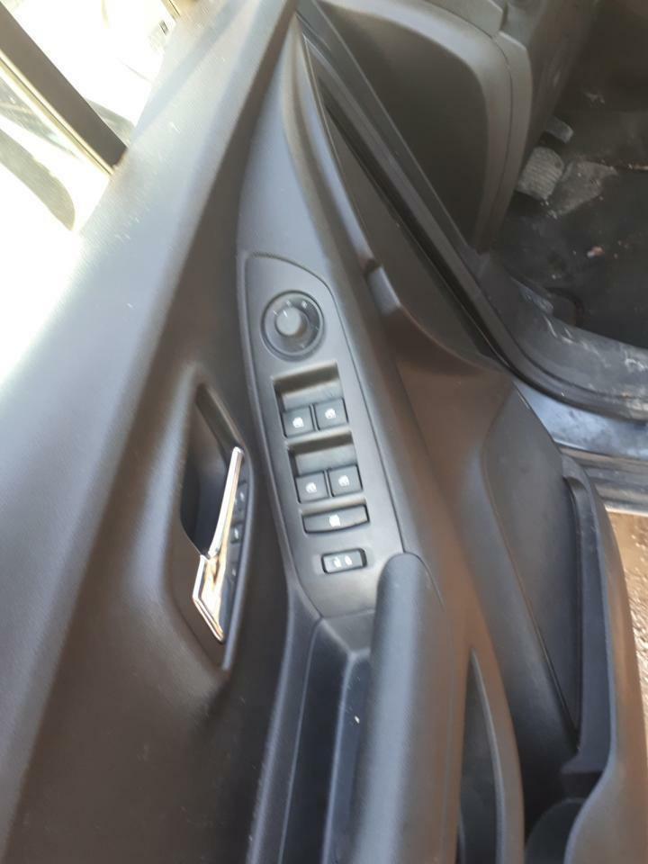 682748
