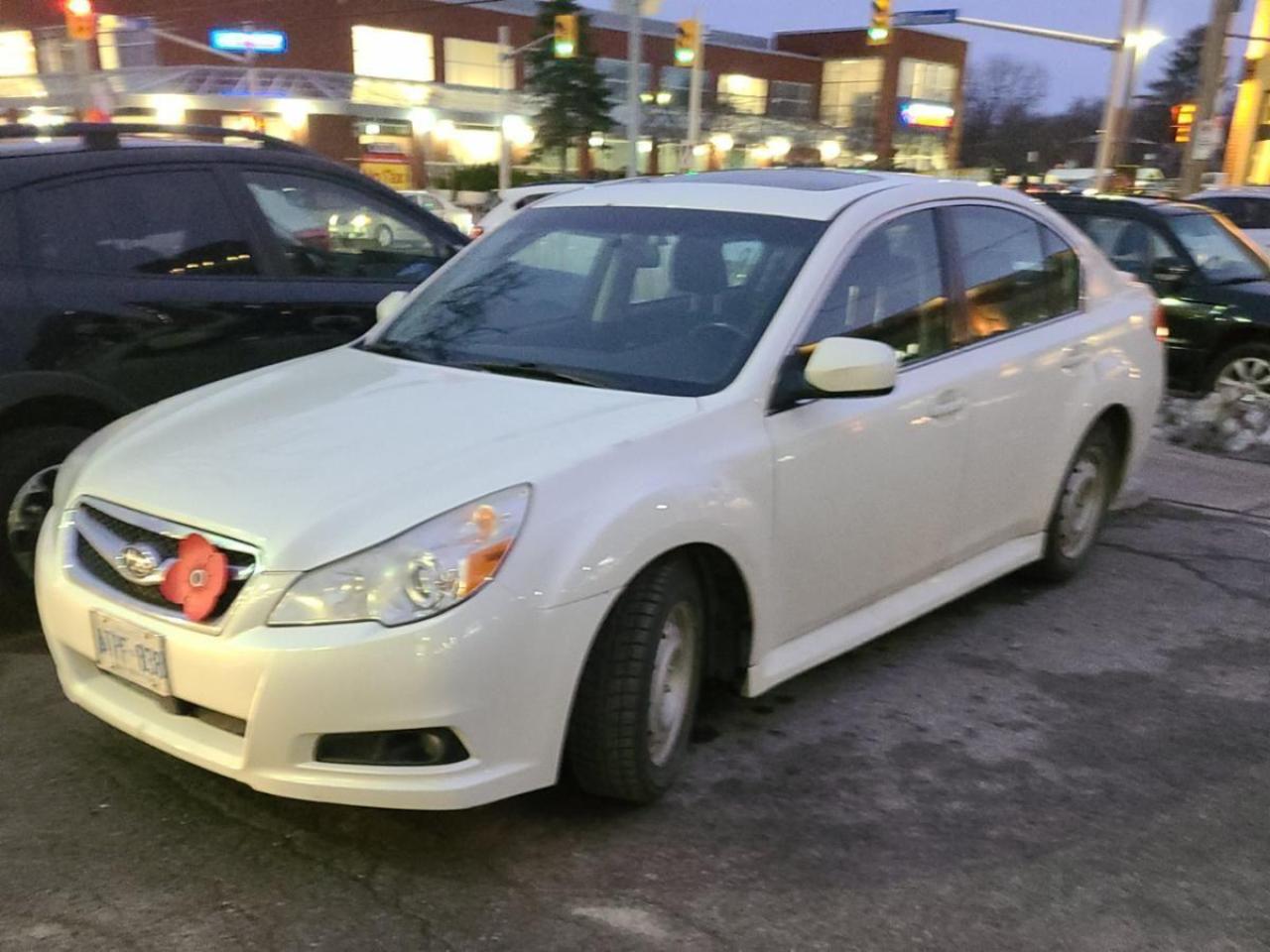 Used 2012 Subaru Legacy 2.5i Premium for sale in Richmond Hill, ON