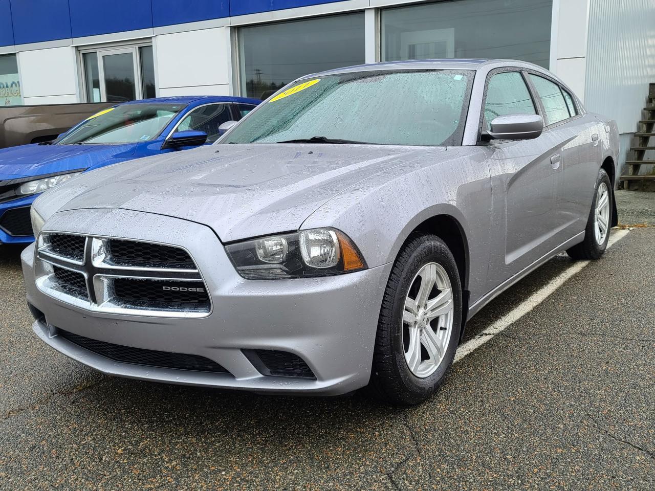 Used 2011 Dodge Charger SE for sale in Killaloe, ON