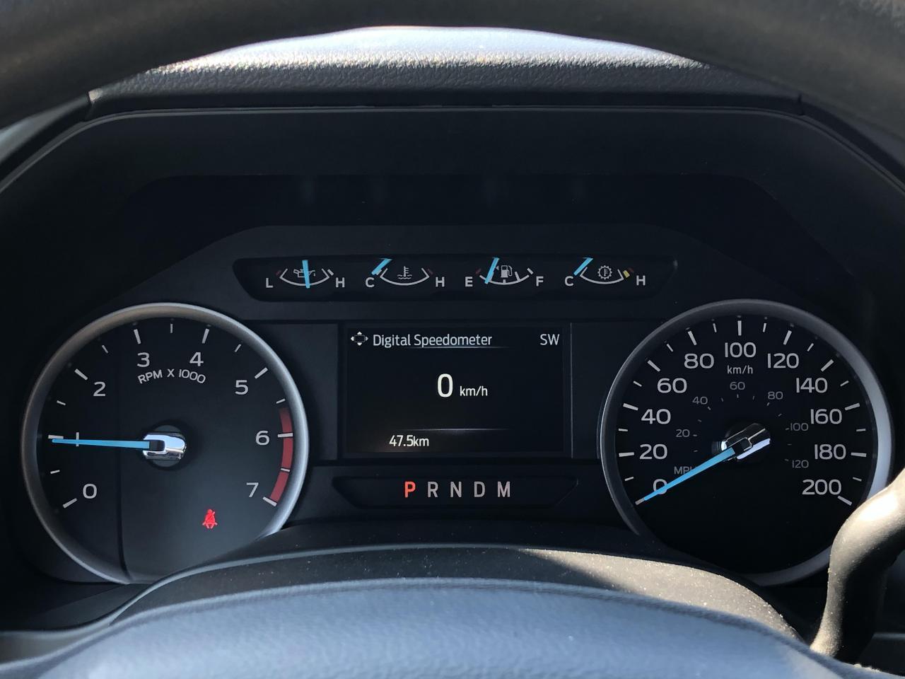 683496
