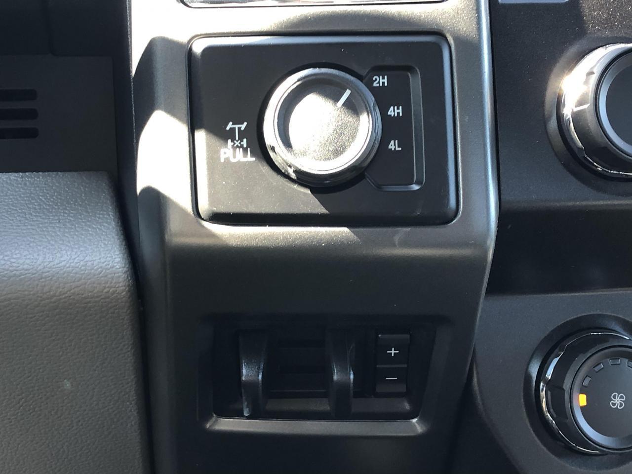 683496