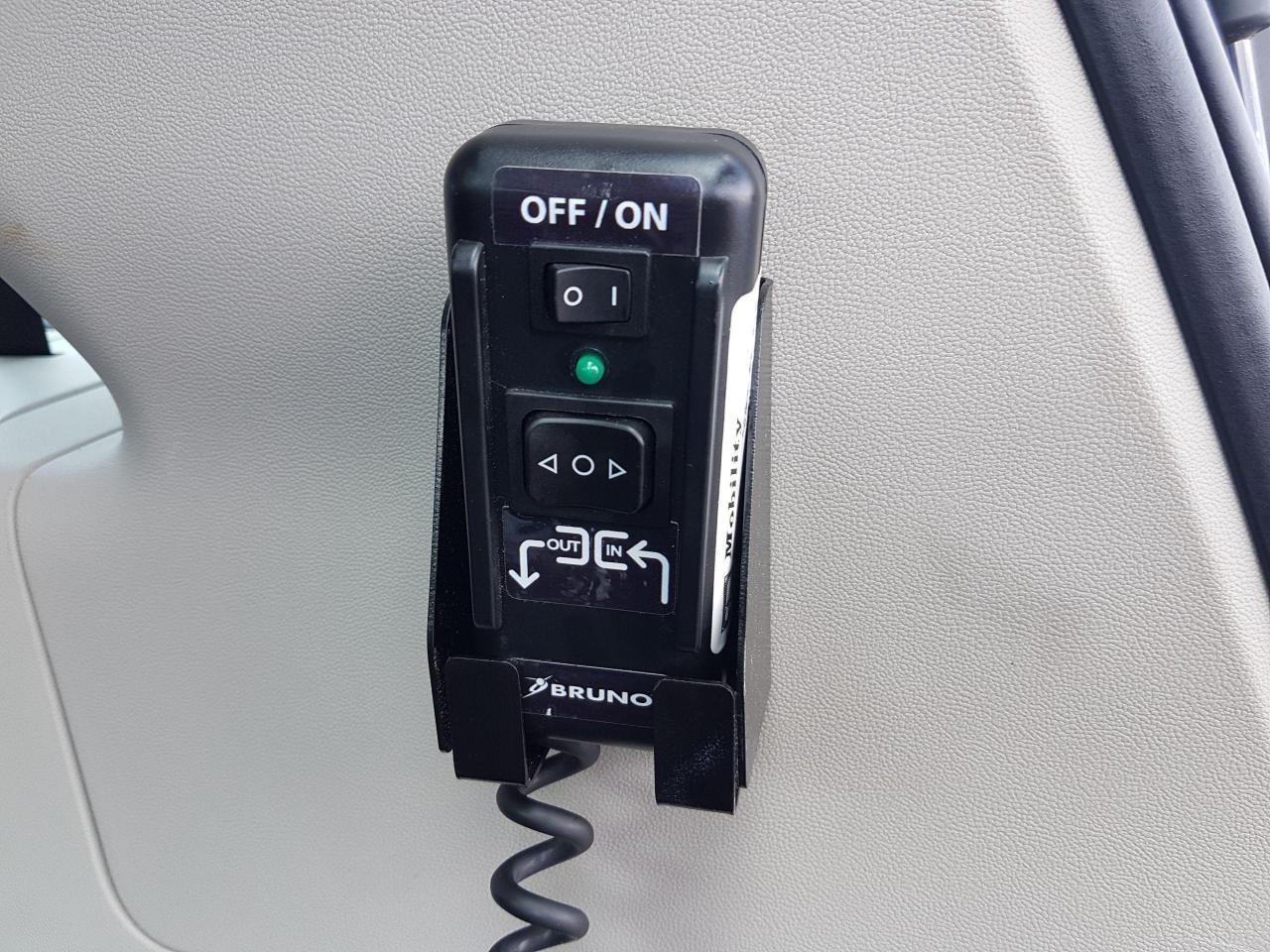 684760