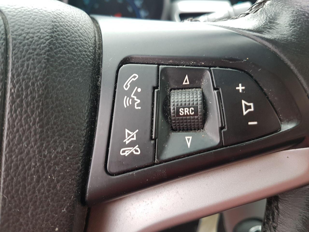 685879