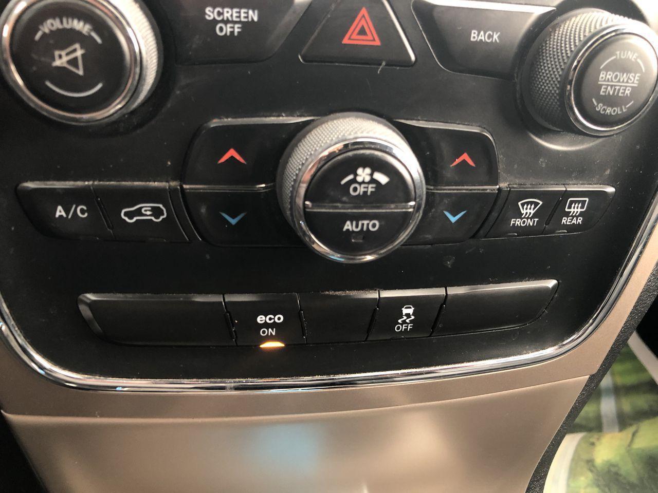 686680.12033907