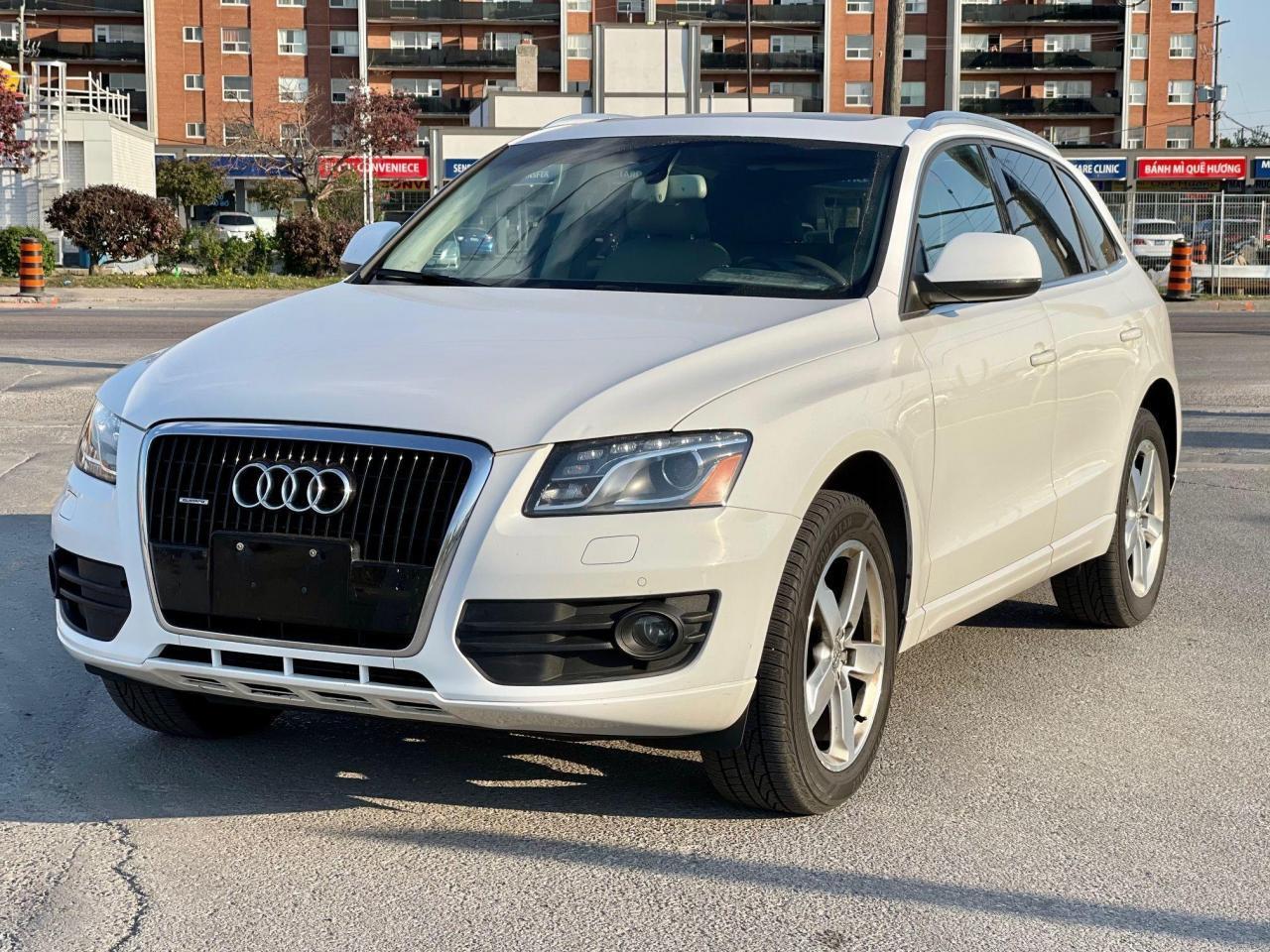 Used 2012 Audi Q5 3.2L Premium  Plus Navigation /Panoramic Sunroof for sale in North York, ON